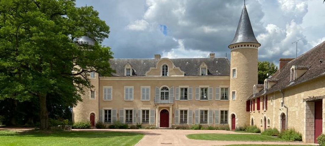 Photograph of the chateau