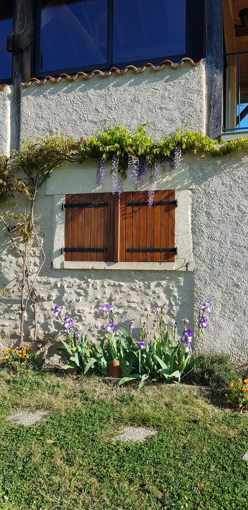Guinlets Annex Shutters